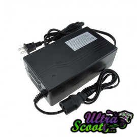 Chargeur Scooter Électrique 60V 2.5-3.5 Amp/H